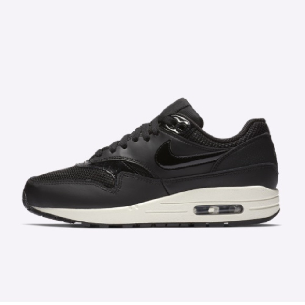 Nike Air Max 1 Black Sneaker